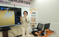 AI�� ���Ǹ� ¥ �ִ� �ô�, ����� ������ '30�� ����'�� ��� ���̳�