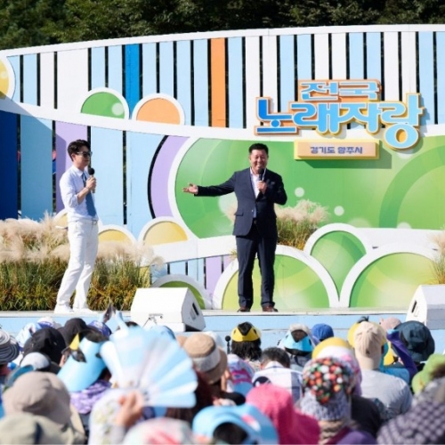[���ֽ� ����Ʈ] 3õ �� Ȧ�� ������ ���� '�����뷡�ڶ�' ������ �ޱɴ�
